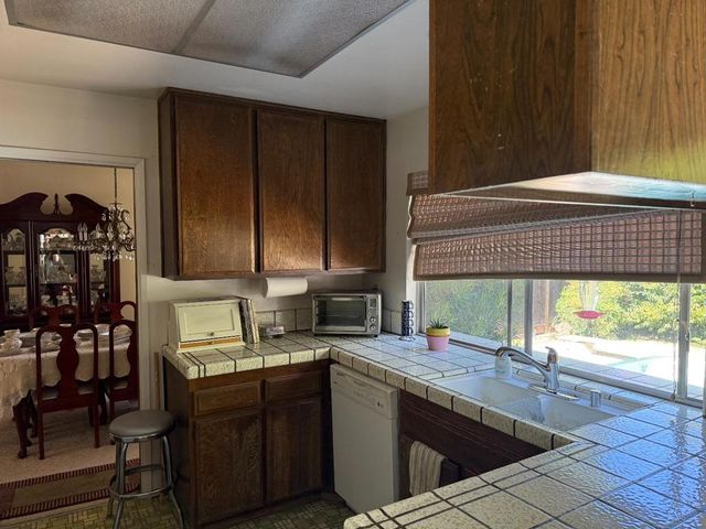 7040 Valley Forge Drive, Gilroy, CA 95020