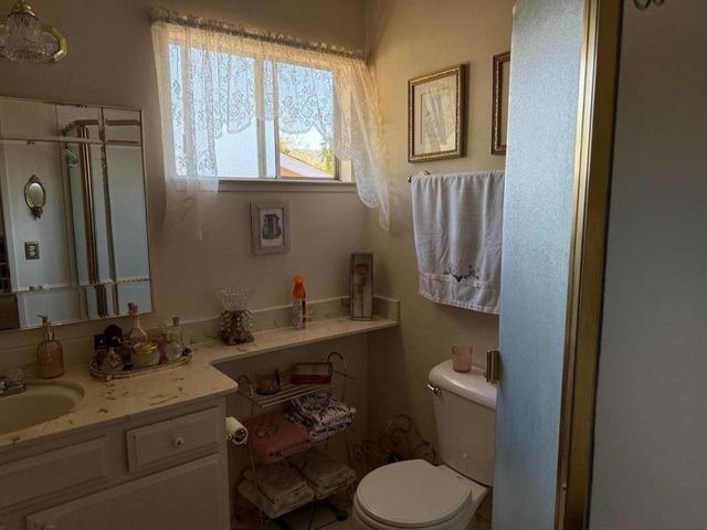 7040 Valley Forge Drive, Gilroy, CA 95020