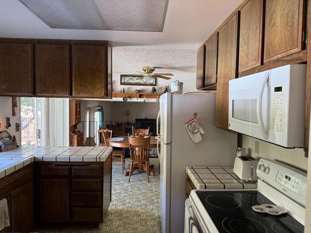 7040 Valley Forge Drive, Gilroy, CA 95020