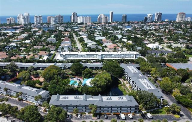 600 Neapolitan WAY 341, Naples, FL 34103