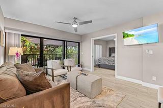 600 Neapolitan WAY 341, Naples, FL 34103