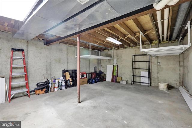 2381 HEATHER LN, Pottstown, PA 19464