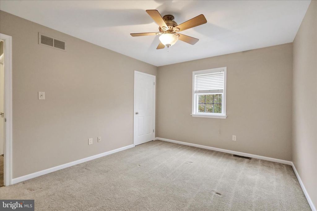 Image 30 of property listing at 2381 HEATHER LN, Pottstown, PA 19464
