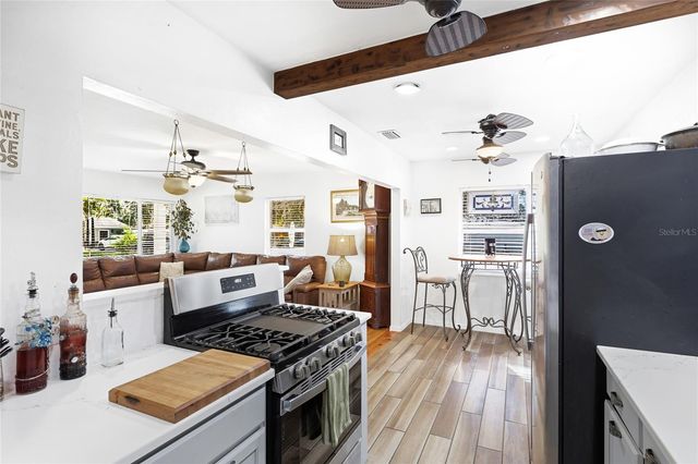 1503 FRANCIS AVENUE, Sarasota, FL 34232