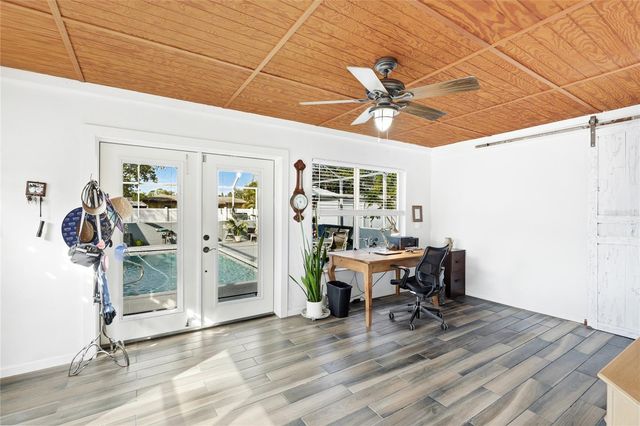 1503 FRANCIS AVENUE, Sarasota, FL 34232