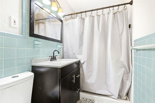 1503 FRANCIS AVENUE, Sarasota, FL 34232