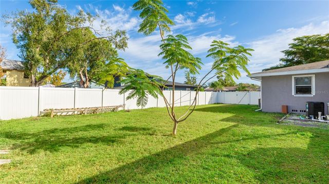 1503 FRANCIS AVENUE, Sarasota, FL 34232