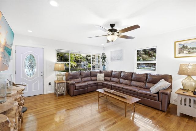 1503 FRANCIS AVENUE, Sarasota, FL 34232