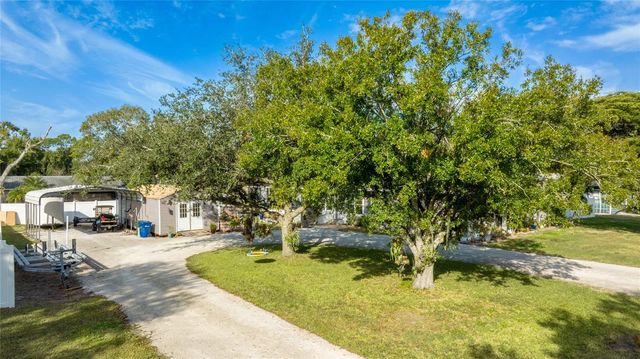 1503 FRANCIS AVENUE, Sarasota, FL 34232
