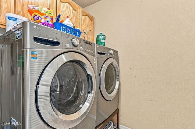 729 DESERT SILVER Drive, Horizon City, TX 79928