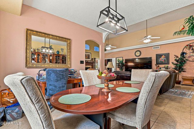 729 DESERT SILVER Drive, Horizon City, TX 79928