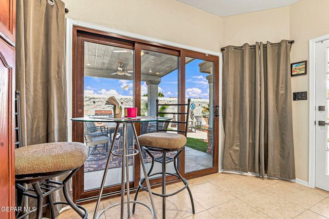 729 DESERT SILVER Drive, Horizon City, TX 79928