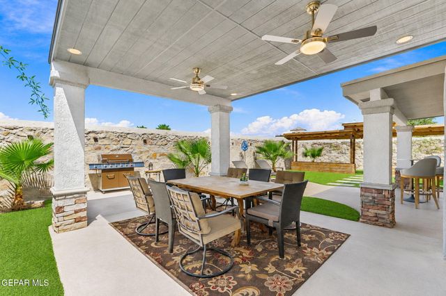 729 DESERT SILVER Drive, Horizon City, TX 79928