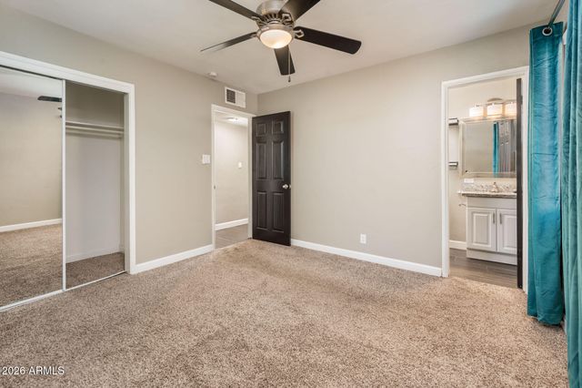 2344 W MITCHELL Drive, Phoenix, AZ 85015