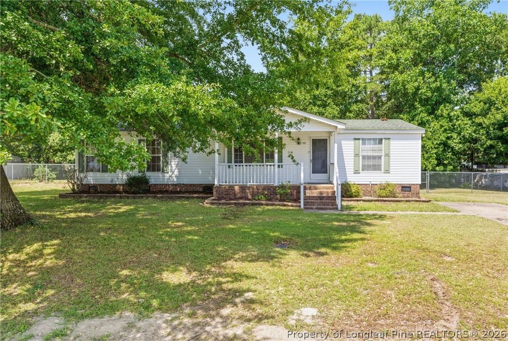 5212 Style Drive, Parkton, NC 28371