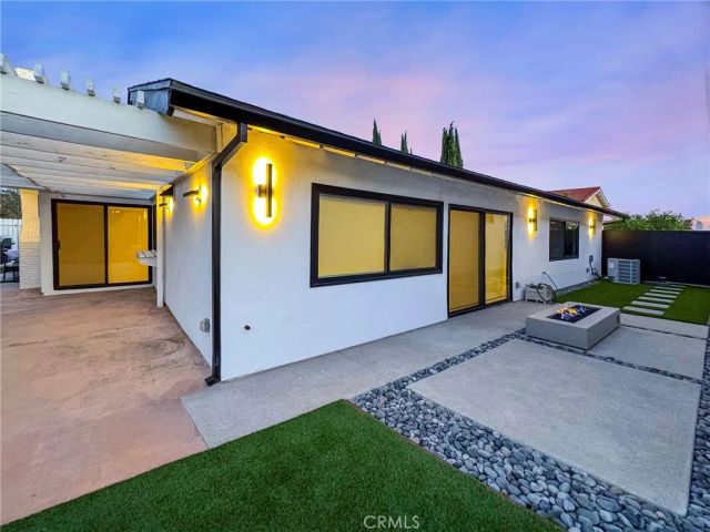 10947 Lurline Avenue, Chatsworth, CA 91311