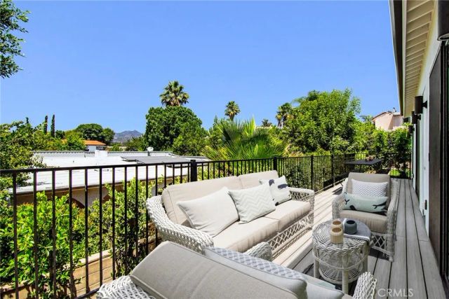 10947 Lurline Avenue, Chatsworth, CA 91311