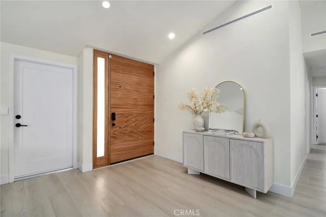 10947 Lurline Avenue, Chatsworth, CA 91311