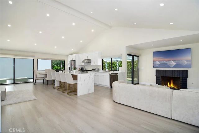 10947 Lurline Avenue, Chatsworth, CA 91311