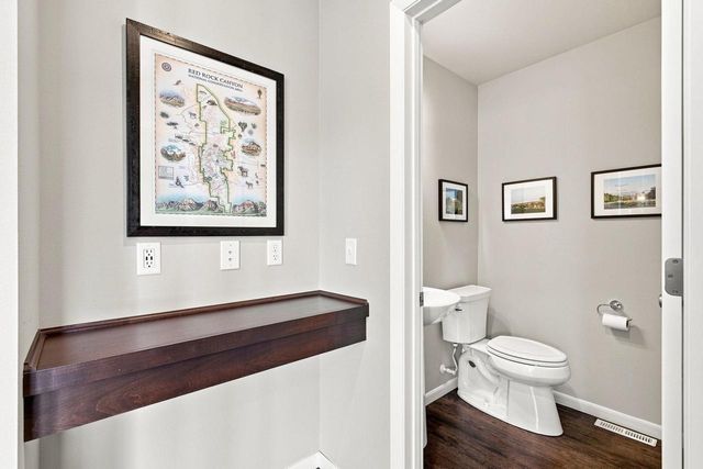 1219 Crane Meadow Way, Sun Prairie, WI 53590
