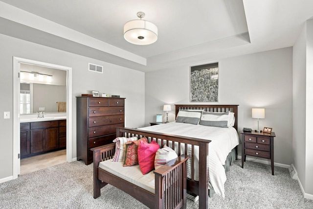 1219 Crane Meadow Way, Sun Prairie, WI 53590