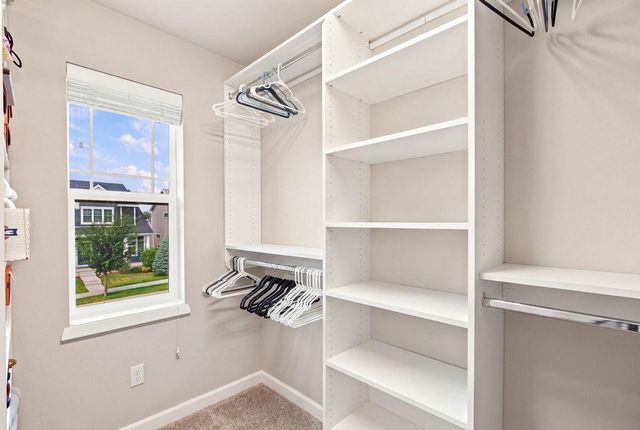 1219 Crane Meadow Way, Sun Prairie, WI 53590