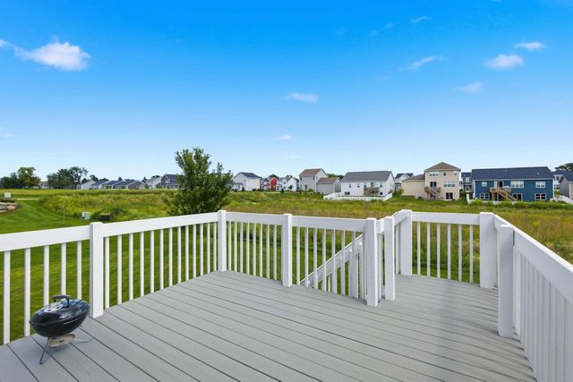 1219 Crane Meadow Way, Sun Prairie, WI 53590