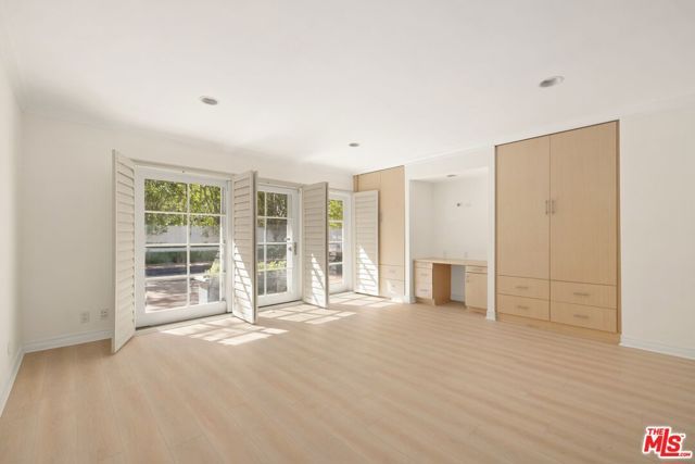 1743 Stone Canyon Road, Los Angeles, CA 90077