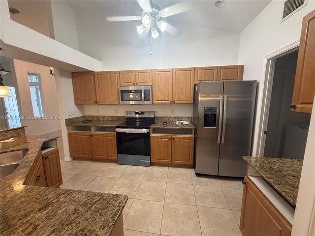 3262 SW Cohutta St, Port St. Lucie, FL 34953