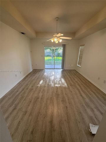 3262 SW Cohutta St, Port St. Lucie, FL 34953