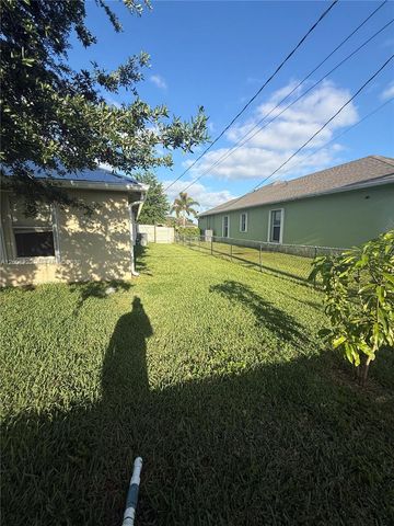 3262 SW Cohutta St, Port St. Lucie, FL 34953