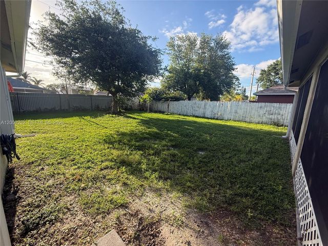3262 SW Cohutta St, Port St. Lucie, FL 34953