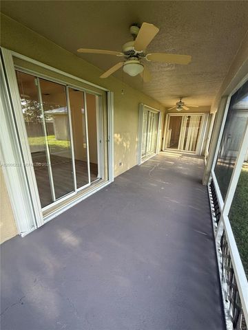 3262 SW Cohutta St, Port St. Lucie, FL 34953