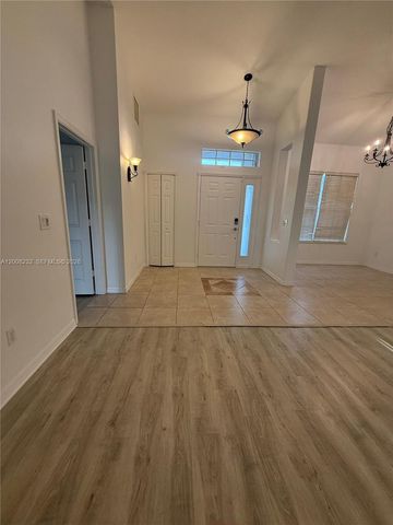 3262 SW Cohutta St, Port St. Lucie, FL 34953