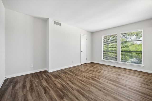 3609 Las Colinas DR A, Austin, TX 78731