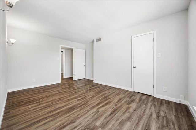 3609 Las Colinas DR A, Austin, TX 78731