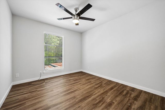 3609 Las Colinas DR A, Austin, TX 78731