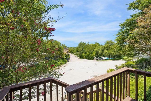 3609 Las Colinas DR A, Austin, TX 78731
