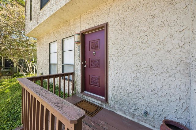 3609 Las Colinas DR A, Austin, TX 78731