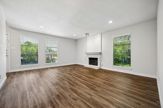 3609 Las Colinas DR A, Austin, TX 78731