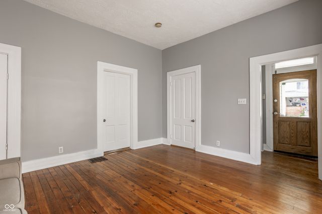 1118 Tecumseh Street, Indianapolis, IN 46201