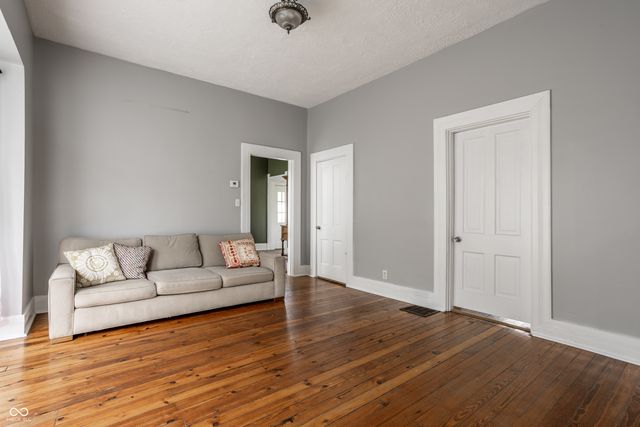 1118 Tecumseh Street, Indianapolis, IN 46201