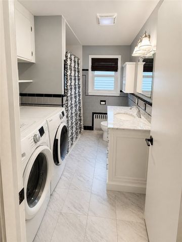 52 Tiffany Street, North Providence, RI 02904
