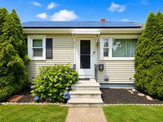 52 Tiffany Street, North Providence, RI 02904