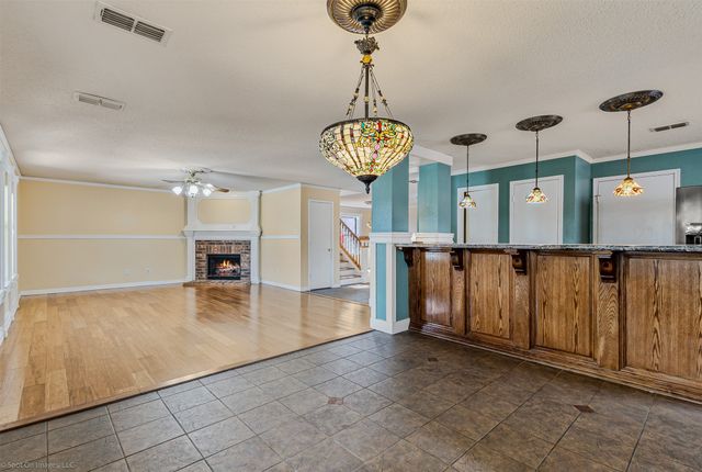 100 Bowie Street, Forney, TX 75126