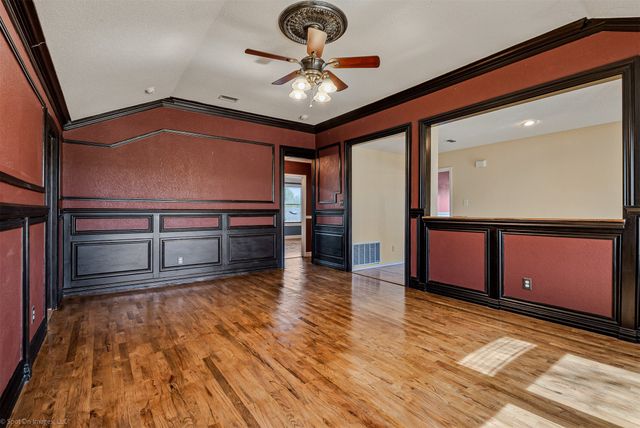 100 Bowie Street, Forney, TX 75126