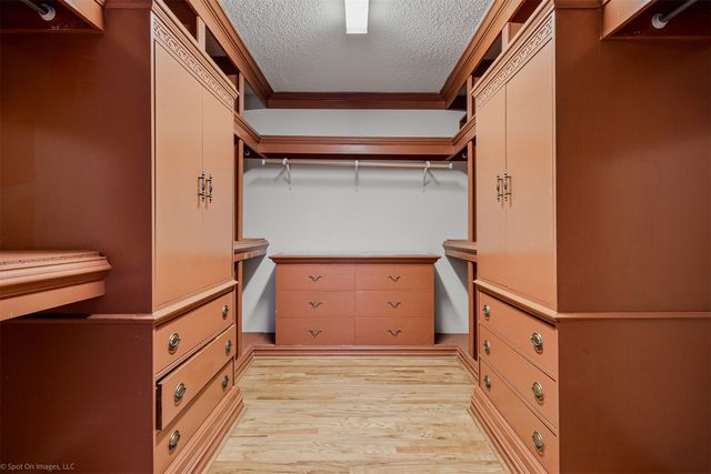 100 Bowie Street, Forney, TX 75126