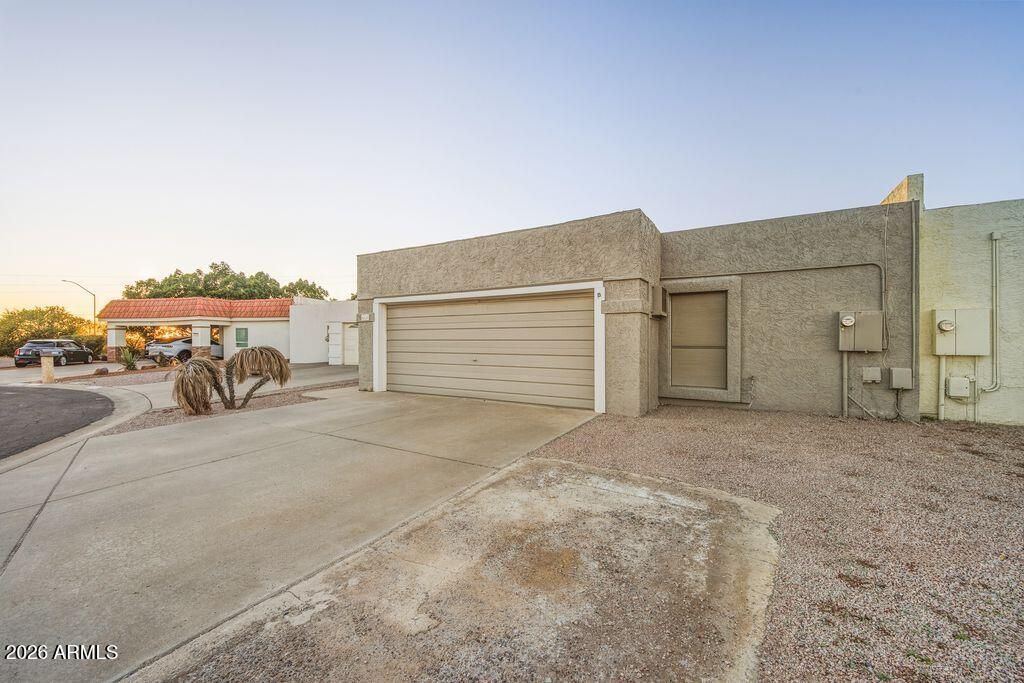 6120 E AUGUSTA Circle, Mesa, AZ 85215