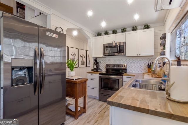 2308 Carver Mill Road, Talking Rock, GA 30175