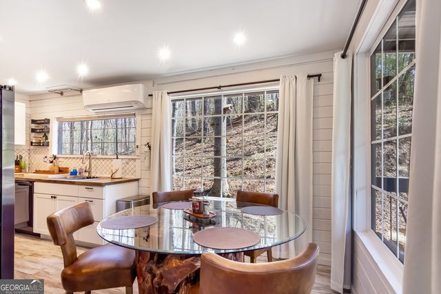 2308 Carver Mill Road, Talking Rock, GA 30175